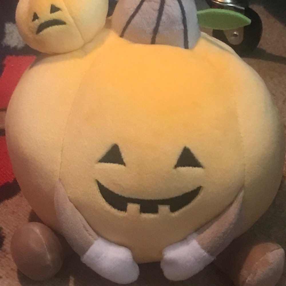 Miniso Pumpkin plushie